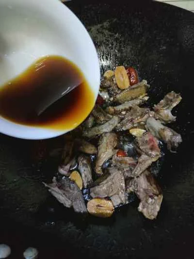 ヨモギと鳩のスープの作り方：8