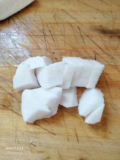 キクラゲとヤムイモの炒め物の作り方：3