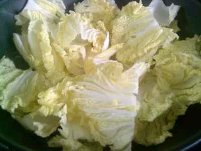 三角形の油で煮込んだベビーチンゲン菜の作り方：2