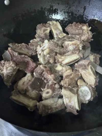 ジャガイモ入り牛スペアリブの煮込みの作り方：5