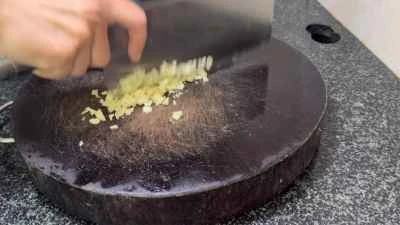 もち米入り蒸し豚スペアリブの作り方：2