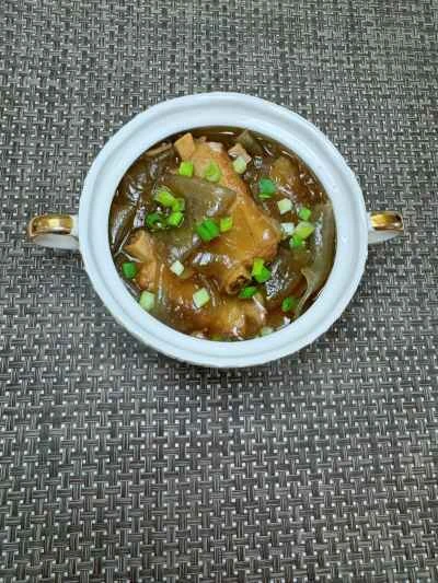 米麺入り豚スペアリブの煮込みの作り方：13