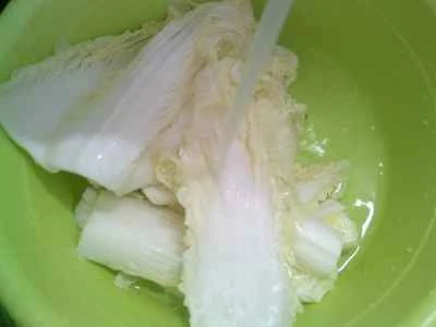 豆腐の細切り、白菜の芯、サツマイモの春雨の煮込みの作り方：5