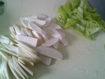 水たけのこのピーマンとエビ炒めの作り方：2