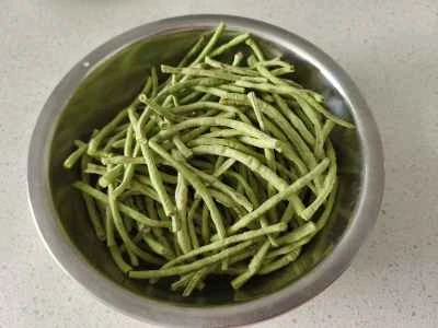 ササゲ炒めの作り方：1