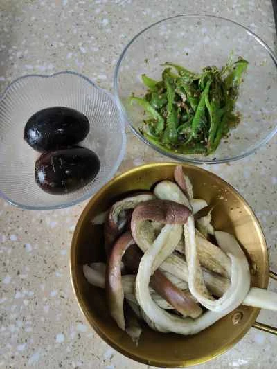 卵とピーマンの煮込みナスの作り方：7