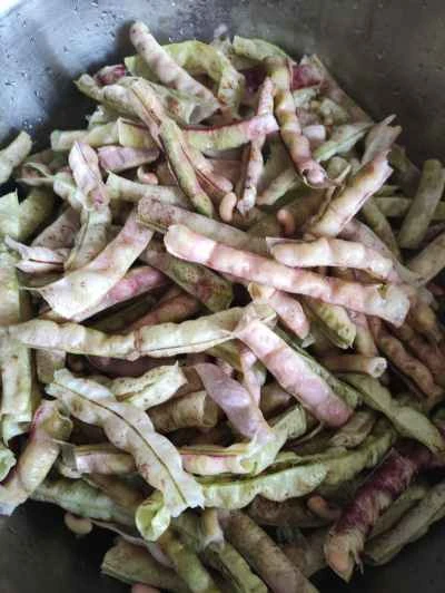 豚肉、春雨、インゲン豆のシチューの作り方：2