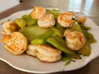 エビとレタスの炒め物の作り方：7