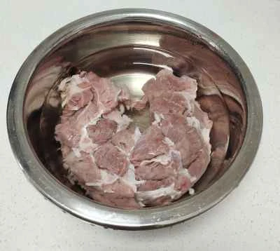 牛肉の煮込みの作り方：1
