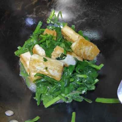 豆腐とニラの炒め物の作り方：10