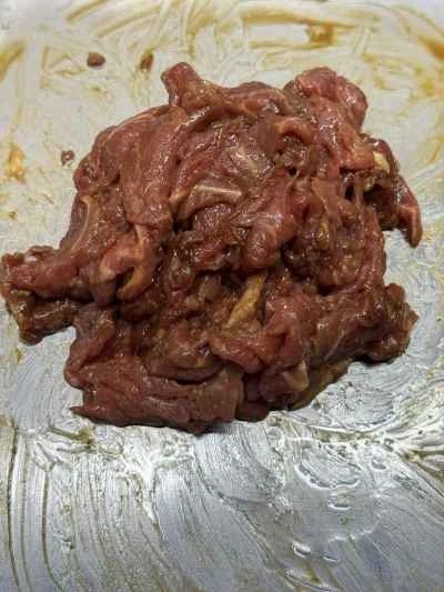 牛肉とレンコンの炒め物の作り方：3