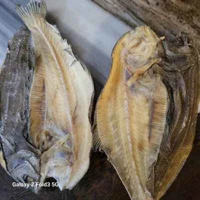 干しカレイとケールの炒め物の作り方：1