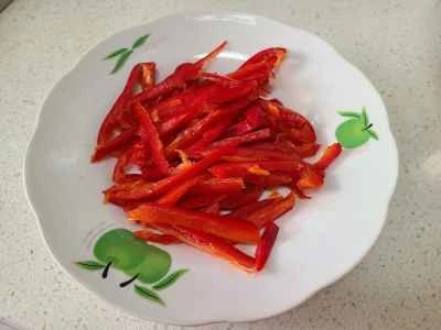 赤唐辛子入り豚肉炒めの作り方：2