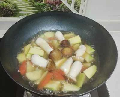 アガリクス・ブラゼイの野菜煮込みの作り方：5