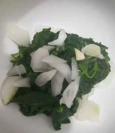 セロリの葉とキクラゲのサラダの作り方：6