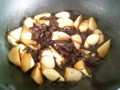 塩漬けカラシナ入り水煮タケノコの作り方：12