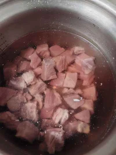 トマト煮込み牛ブリスケットの作り方：1