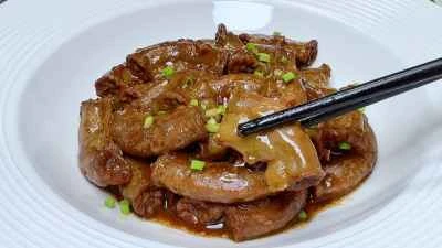 ニンニク風味の豚モツの作り方：16