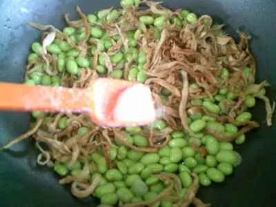 キャベツと枝豆の炒め物の作り方：8