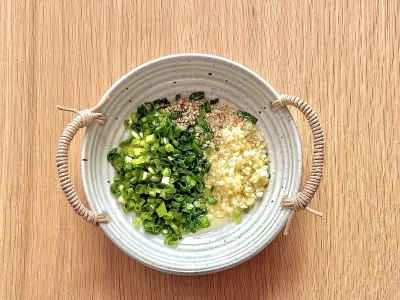 ネギ油チキン細切りの作り方：4