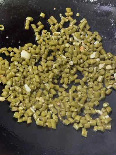 卵とインゲンの炒め物の作り方：7