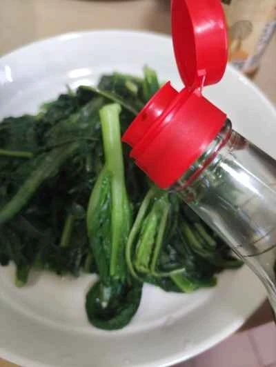 白菜と混ぜたゴマソースの作り方:5