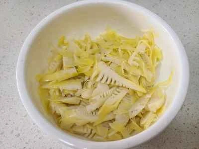 細切り豚肉とたけのこと炒め物の作り方：6