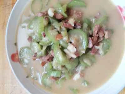 牛肉とヘチマの炒め物のレシピ