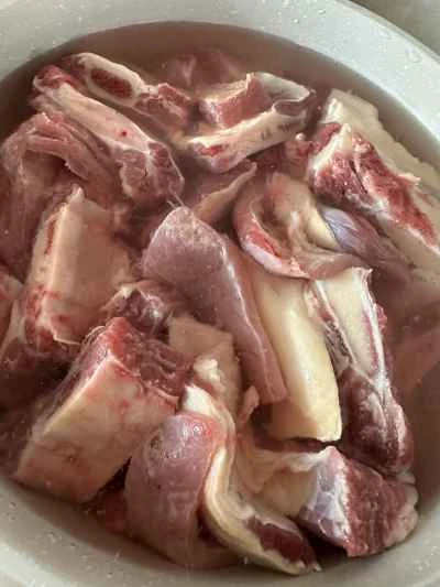 牛ステーキの煮込みの作り方：1