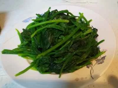 ほうれん草と卵のソースの作り方：3