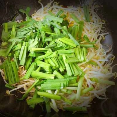 もやしとニラの炒め物の作り方：6