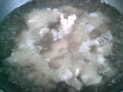 干しタケノコ入り豚バラ肉の煮込みの作り方：7