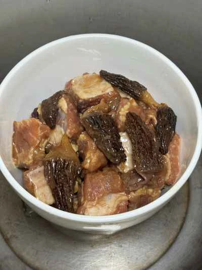 モレル茸入り蒸し豚スペアリブのレシピ手順：9