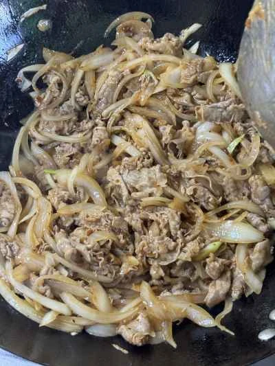 牛肉と玉ねぎの炒め物の作り方：8