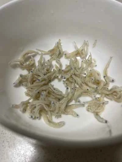 卵とシミの炒め物の作り方：2