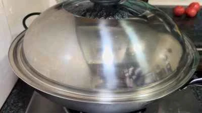 土鍋で豚肉の煮込みを作る手順：14