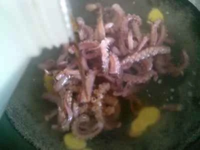 イカの足とネギの炒め物の作り方：6
