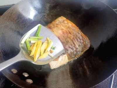 豚バラ肉の煮込み（中段）の作り方：5