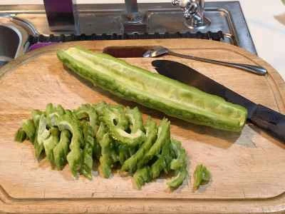 ゴーヤ、ピーマン、牛ヒレ肉の作り方：1