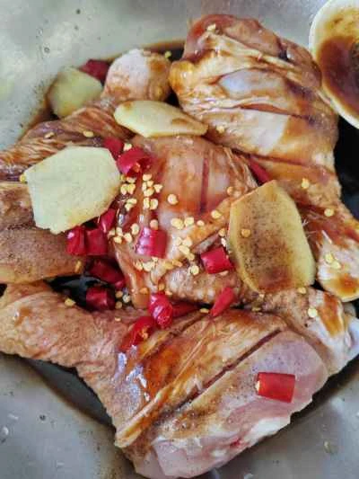 蒸し鶏もも肉のレシピ手順：2