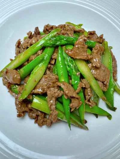 牛肉とアスパラガスの炒め物の作り方：14