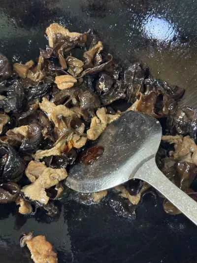 豚肉とネギとキクラゲの炒め物の作り方：9