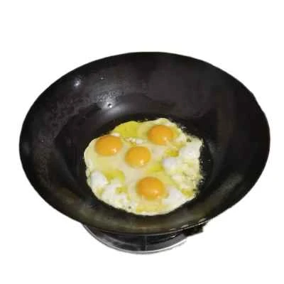 ピーマンとハムの卵炒めの作り方：1