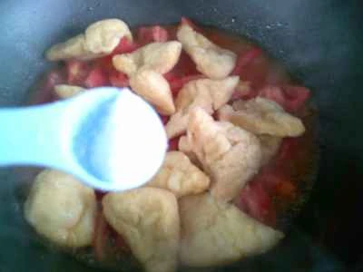 トマトとオイルの三角形を作る手順：7