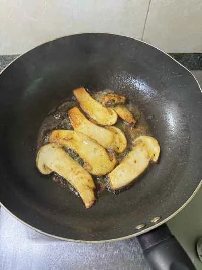 松茸のバター炒めの作り方:6