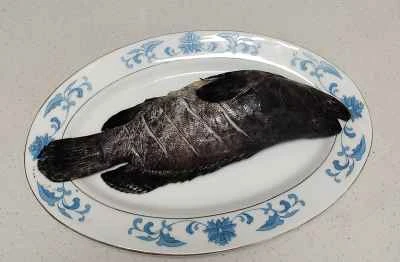 ハタの煮込みの作り方：1