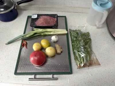 パッションフルーツサワービーフスープの作り方：1