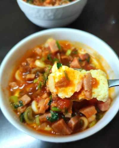 ハルビンの赤ソーセージ蒸し卵のレシピ