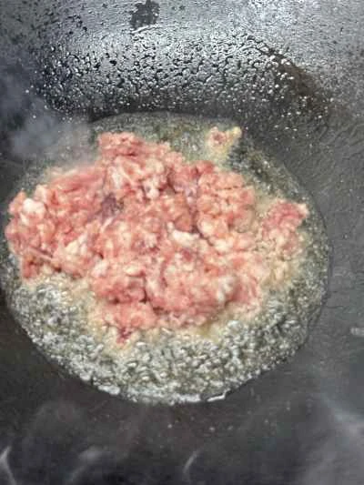 乾燥豆腐、枝豆、ひき肉の炒め物の作り方：7