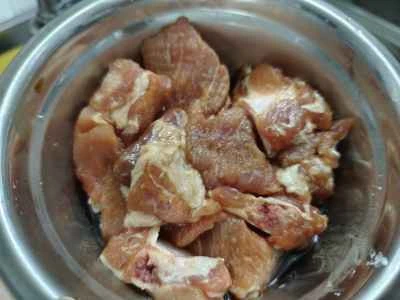 インゲン豆入り豚スペアリブの煮込みの作り方：2